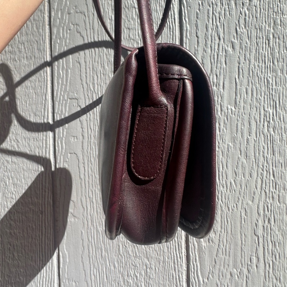 Vintage Coach Dinky in Burgundy! Made in NYC! - Picture 3 of 9